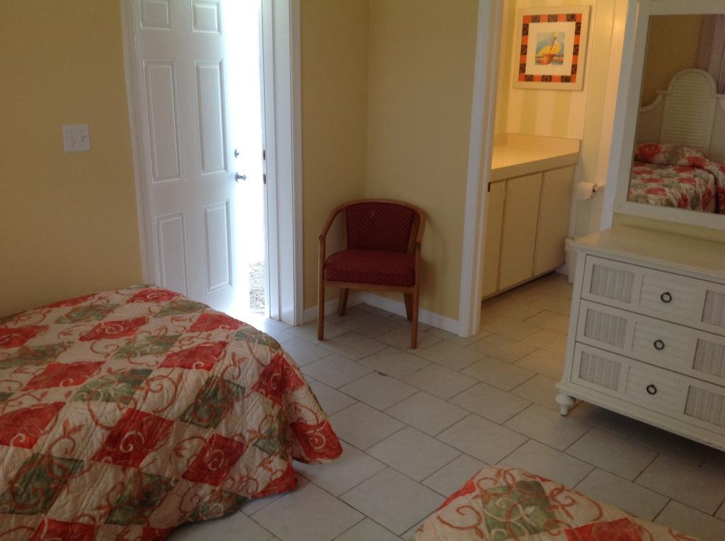 מארש הארבור Pelican Beach Villas מראה חיצוני תמונה