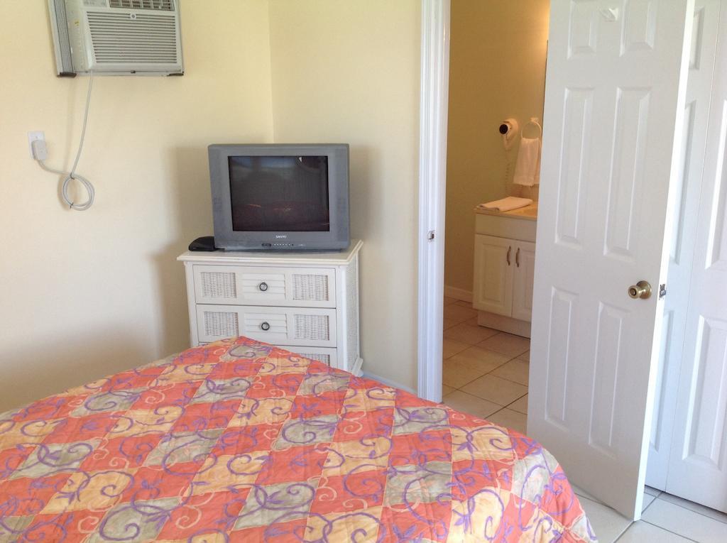 מארש הארבור Pelican Beach Villas מראה חיצוני תמונה